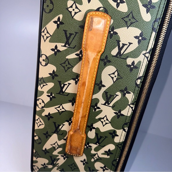 Louis Vuitton Monogramouflage Pegase 60 Rolling Luggage - Picture 6 of 15